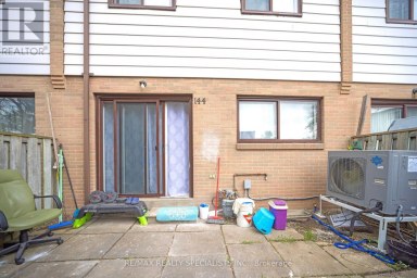 144 FLEETWOOD CRESCENT Brampton (Southgate) Ontario photo 42