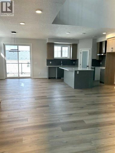 64 Osprey Hill Place SW, Calgary, Alberta, T3B6R9