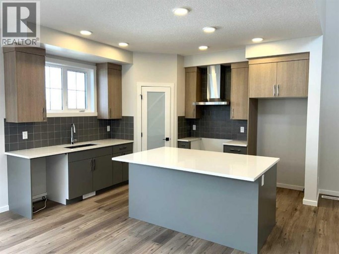 64 Osprey Hill Place SW, Calgary, Alberta, T3B6R9