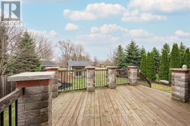 9 HILL STREET, Collingwood, Ontario, L9Y0A7