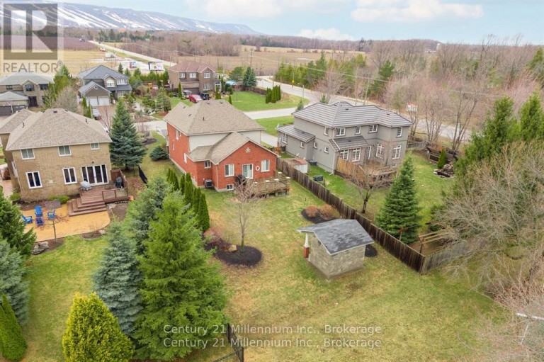 9 HILL STREET, Collingwood, Ontario, L9Y0A7