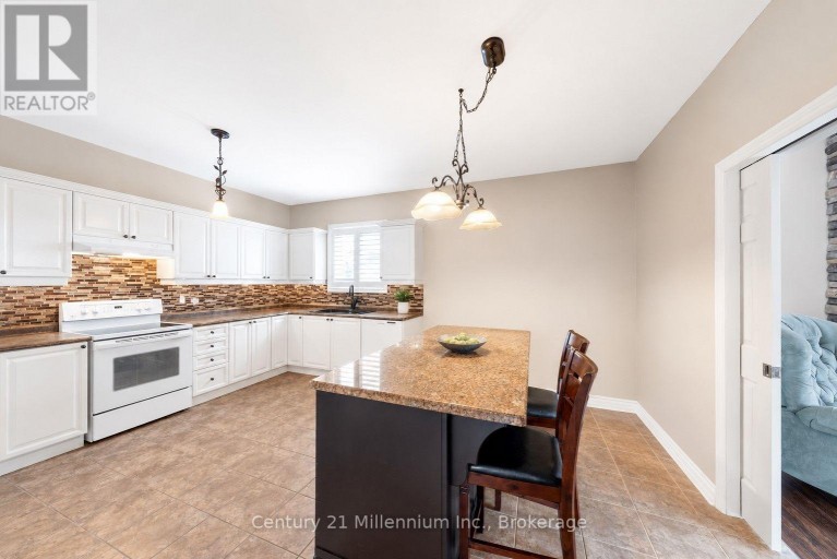 9 HILL STREET, Collingwood, Ontario, L9Y0A7