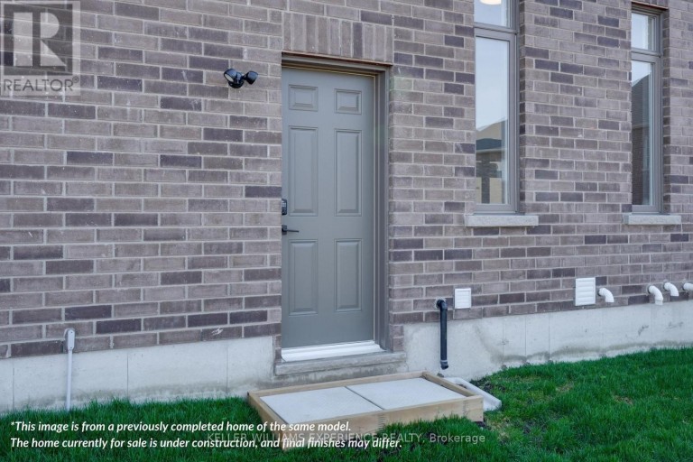 22 SAGEWOOD AVENUE, Barrie, Ontario, L9J0K3