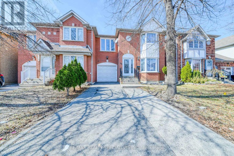 35 SOFTNEEDLE AVENUE, Brampton (Sandringham-Wellington), Ontario, L6R1K4