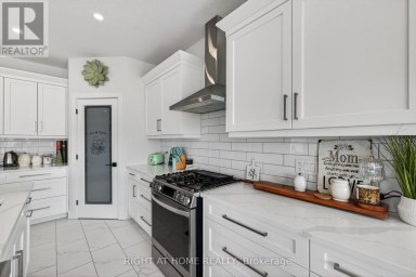 216 GREENE STREET South Huron (Exeter) Ontario photo 7