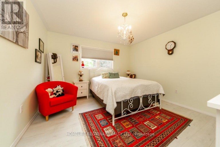 20 ROSEMARIE CRESCENT, Whitby (Brooklin), Ontario, L1M1G6