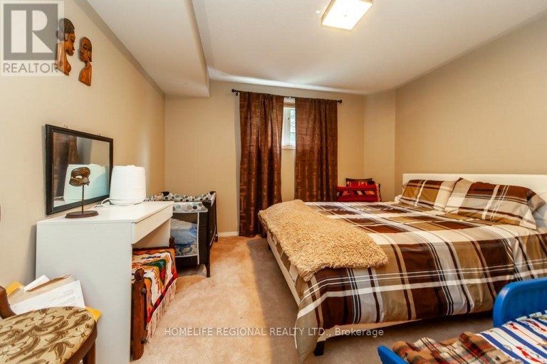 20 ROSEMARIE CRESCENT, Whitby (Brooklin), Ontario, L1M1G6
