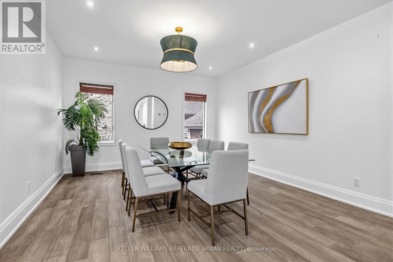 18 YONGEVIEW AVENUE, Richmond Hill (South Richvale), Ontario, L4C7A4