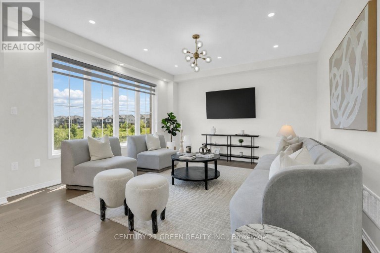 28 MAGDALENA STREET, Hamilton (Stoney Creek), Ontario, L8J0M3