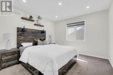 28 MAGDALENA STREET Hamilton (Stoney Creek) Ontario photo 23