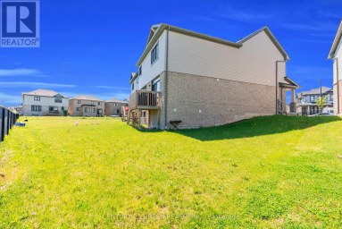 28 MAGDALENA STREET Hamilton (Stoney Creek) Ontario photo 29