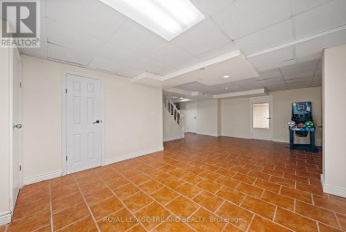57 WESTCHESTER DRIVE London North (North A) Ontario photo 35