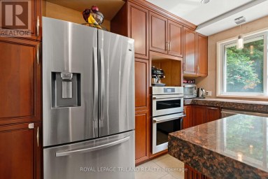 57 WESTCHESTER DRIVE London North (North A) Ontario photo 7