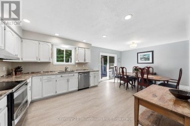 128 PARKLANE CRESCENT Meaford Ontario photo 12