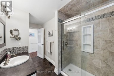 128 PARKLANE CRESCENT Meaford Ontario photo 16
