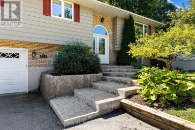 128 PARKLANE CRESCENT Meaford Ontario photo 4