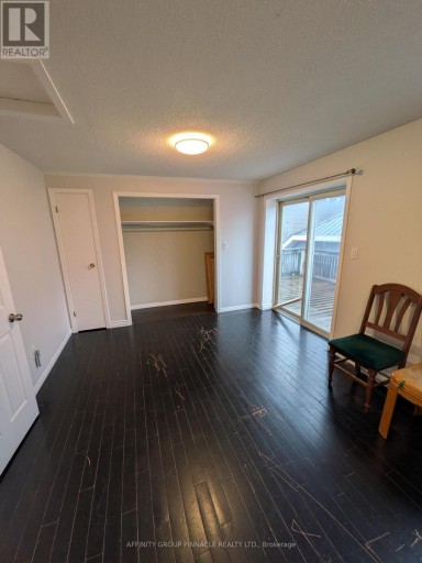 12 RUSSELL STREET W, Kawartha Lakes (Lindsay), Ontario, K9V2W6