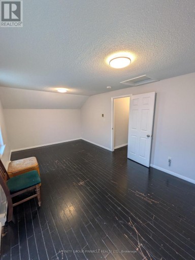 12 RUSSELL STREET W, Kawartha Lakes (Lindsay), Ontario, K9V2W6