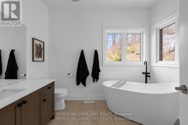 21 RUBY RIDGE Oro-Medonte (Sugarbush) Ontario photo 20