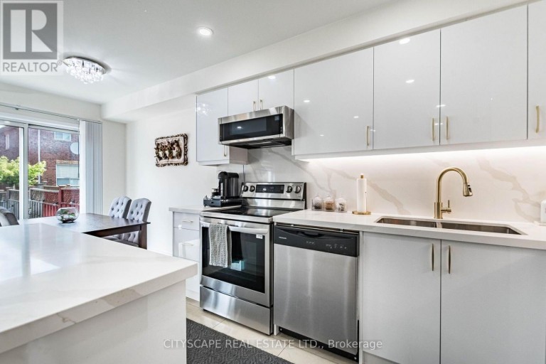 6959 GUARDIAN COURT, Mississauga (Lisgar), Ontario, L5N7E3