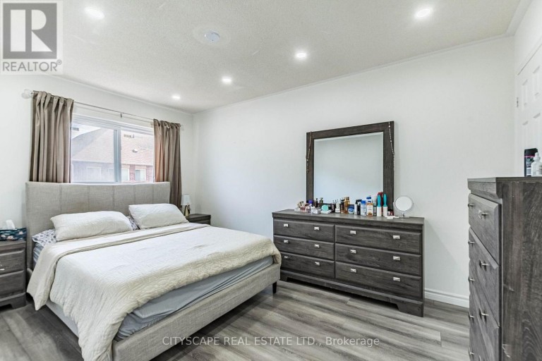 6959 GUARDIAN COURT, Mississauga (Lisgar), Ontario, L5N7E3