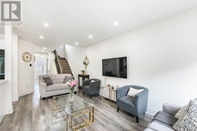 6959 GUARDIAN COURT Mississauga (Lisgar) Ontario photo 9