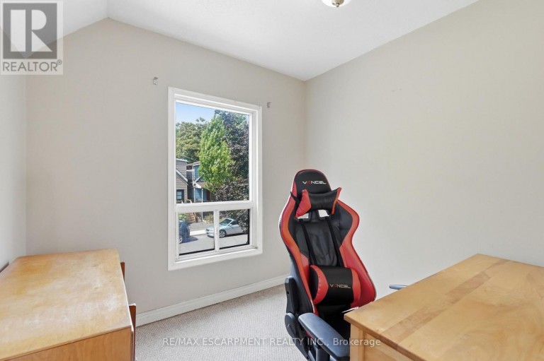 26 NIAGARA STREET, Hamilton (Industrial Sector), Ontario, L8L6A2