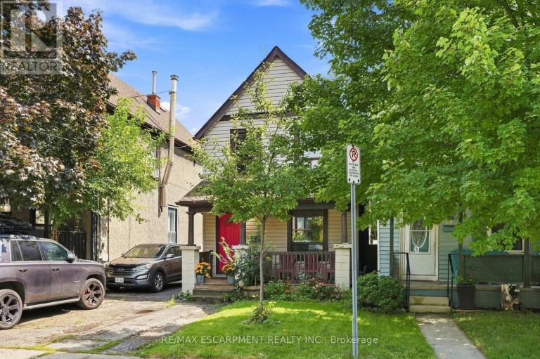 26 NIAGARA STREET, Hamilton (Industrial Sector), Ontario, L8L6A2