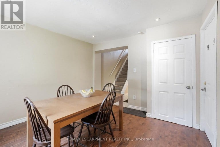 26 NIAGARA STREET, Hamilton (Industrial Sector), Ontario, L8L6A2