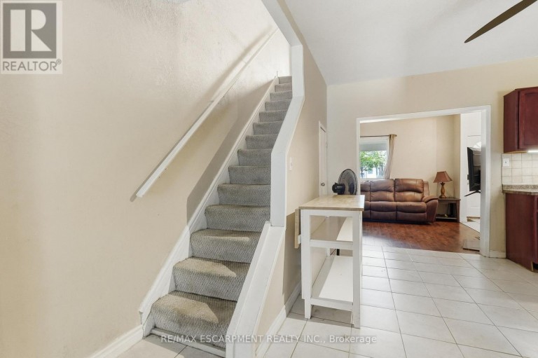 26 NIAGARA STREET, Hamilton (Industrial Sector), Ontario, L8L6A2