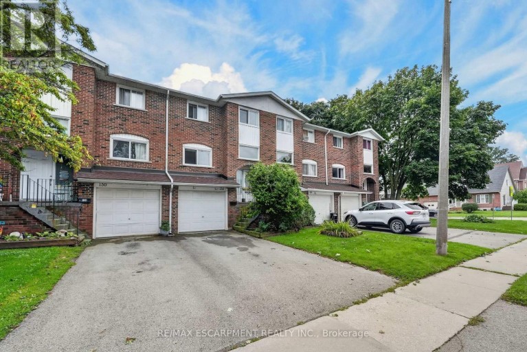 3 - 132 LOCK STREET W, Haldimand (Dunnville), Ontario, N1A1T9
