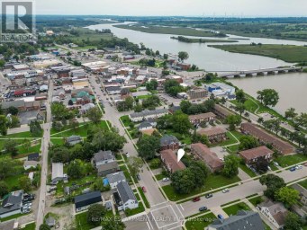3 - 132 LOCK STREET W Haldimand (Dunnville) Ontario photo 3