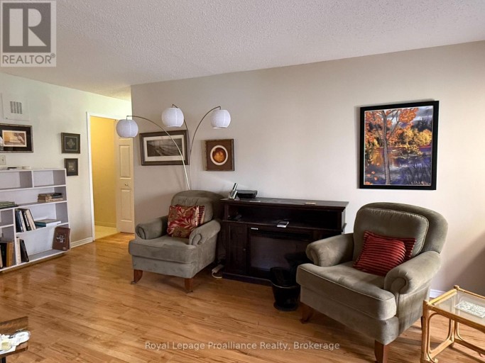 102 - 2181 WALKER AVENUE, Peterborough (Ashburnham Ward 4), Ontario, K9L1T6