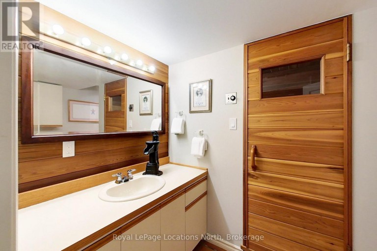 40 ALICE STREET E, Blue Mountains, Ontario, N0H2P0
