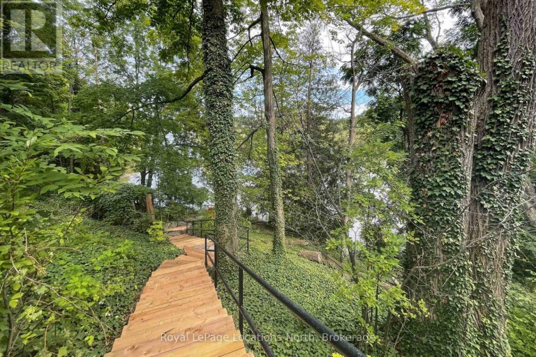 40 ALICE STREET E, Blue Mountains, Ontario, N0H2P0