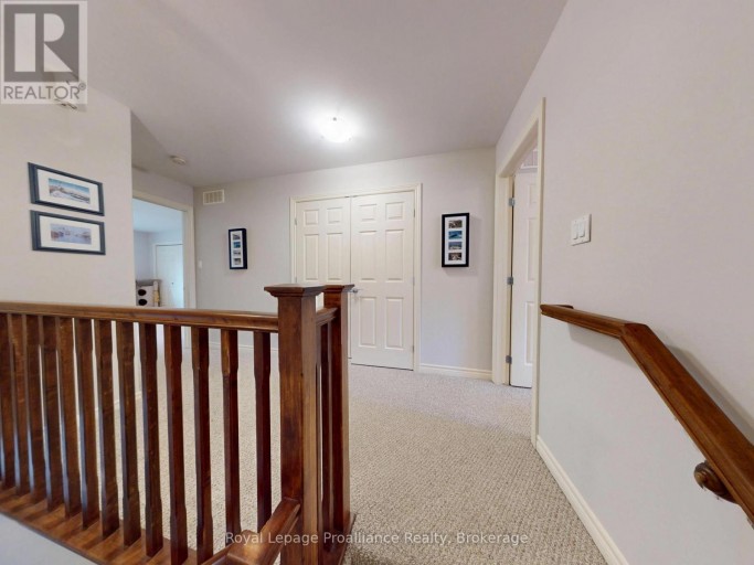 33 - 194 HAIG ROAD, Belleville (Belleville Ward), Ontario, K8N0A8