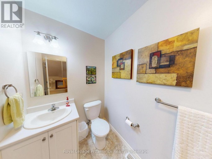 33 - 194 HAIG ROAD, Belleville (Belleville Ward), Ontario, K8N0A8