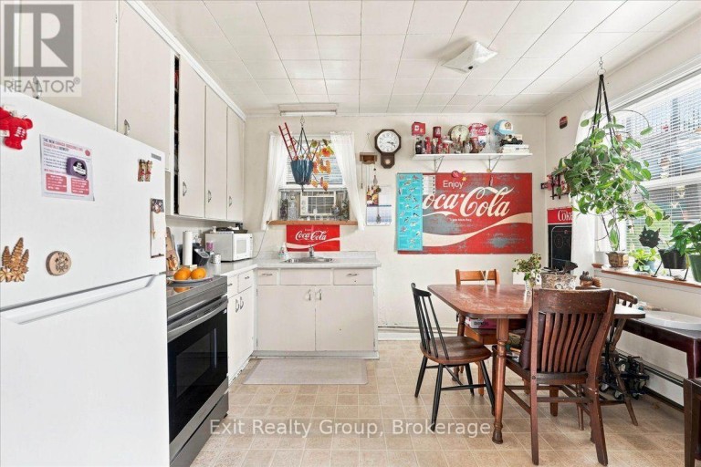 465 DUNDAS STREET W, Belleville (Belleville Ward), Ontario, K8P1B6