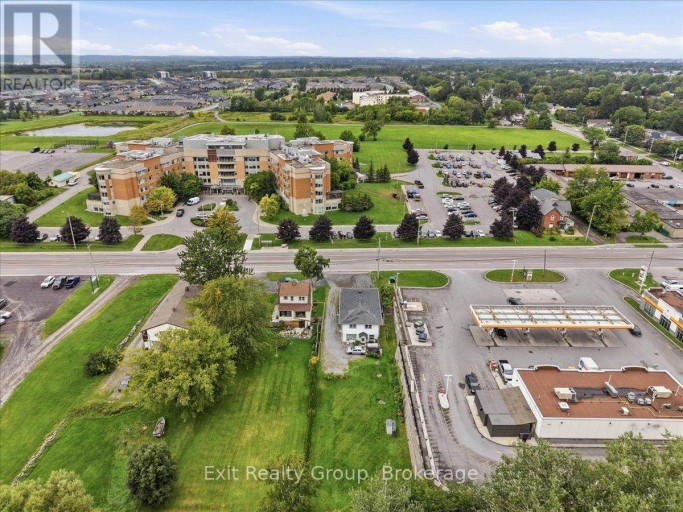 465 DUNDAS STREET W, Belleville (Belleville Ward), Ontario, K8P1B6