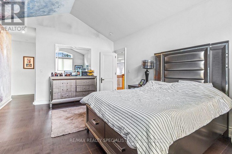 5026 NO 2 SIDE ROAD, Burlington, Ontario, L7M0T4