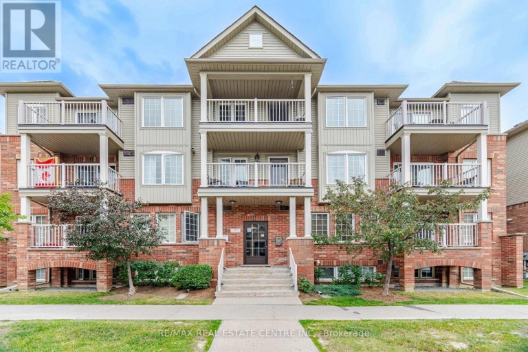 2 - 153 ISAAC DEVINS BOULEVARD, Toronto (Humberlea-Pelmo Park), Ontario, M9M0C5