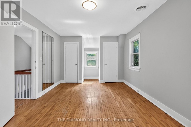 3925 BLOOR STREET W, Toronto (Islington-City Centre West), Ontario, M9B1L8