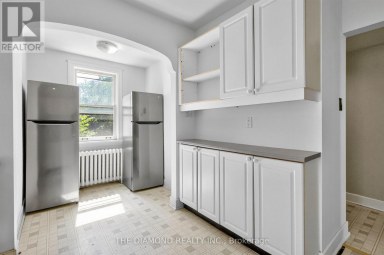 3925 BLOOR STREET W Toronto (Islington-City Centre West) Ontario photo 8