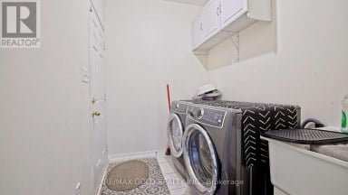 29 ABBOTSBURY DRIVE Brampton (Credit Valley) Ontario photo 16