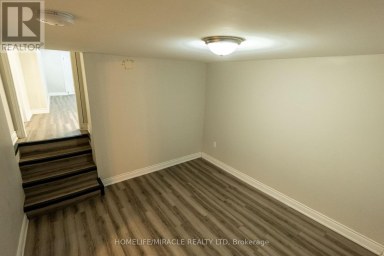 12 BRUBECK ROAD Toronto (Humbermede) Ontario photo 14