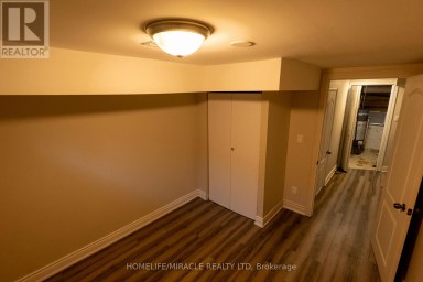 12 BRUBECK ROAD Toronto (Humbermede) Ontario photo 18
