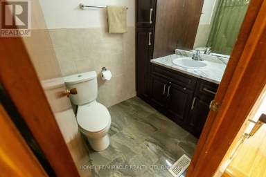 12 BRUBECK ROAD Toronto (Humbermede) Ontario photo 47