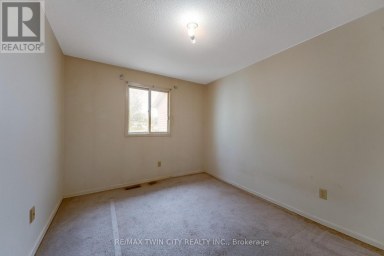 2 - 25 VALLEYVIEW ROAD Kitchener Ontario photo 16