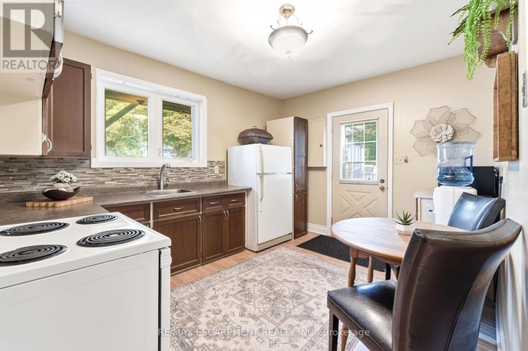 2 MILL STREET E, Haldimand, Ontario, N0A1R0