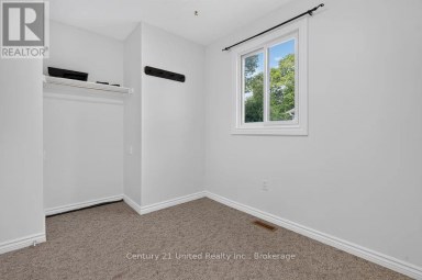 61 BROADLANDS CRESCENT Clarington (Courtice) Ontario photo 16